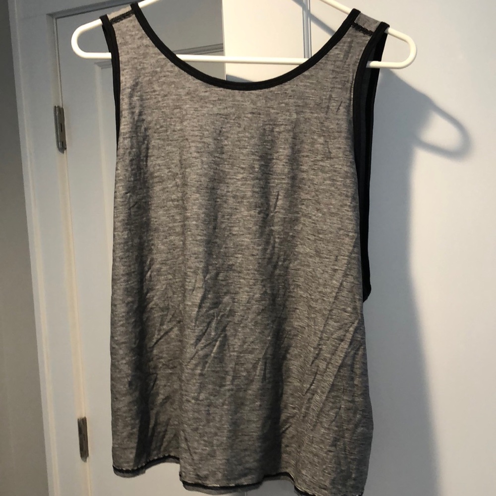 Lululemon twisted tank